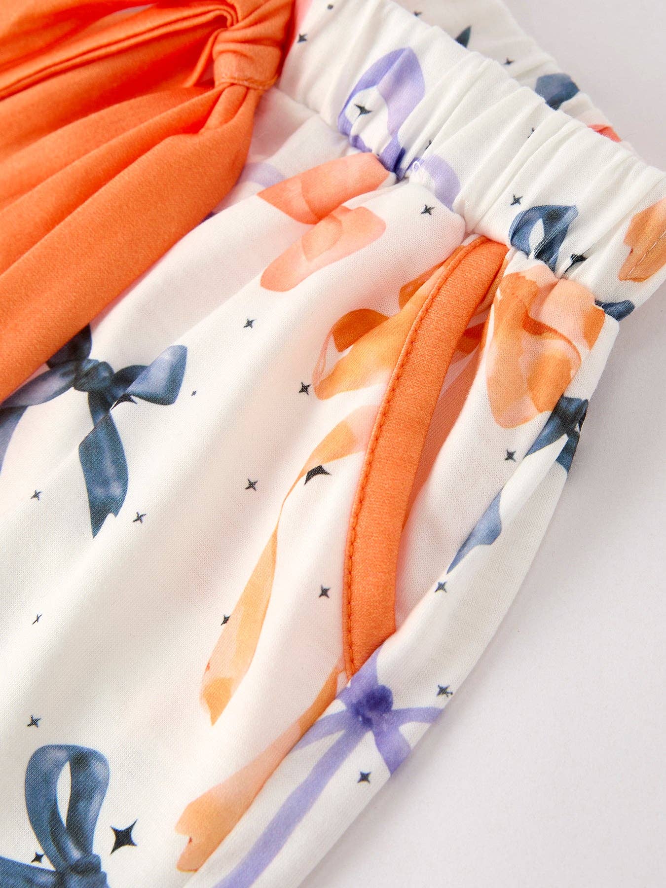Halloween Mommy and Me Bow Print Pajama Set: L / Adults