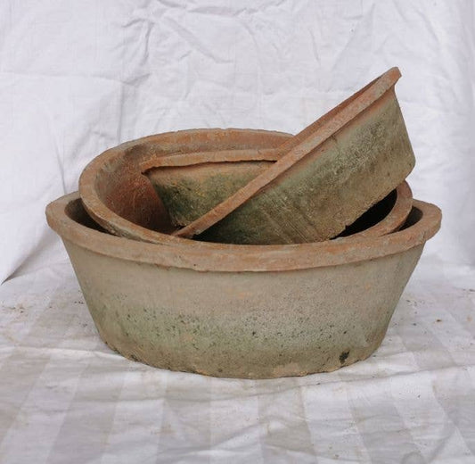 Newbury terra cotta farm pots, mossed redstone